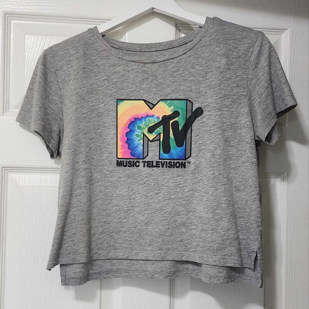 Gray MTV Crop Top T-Shirt